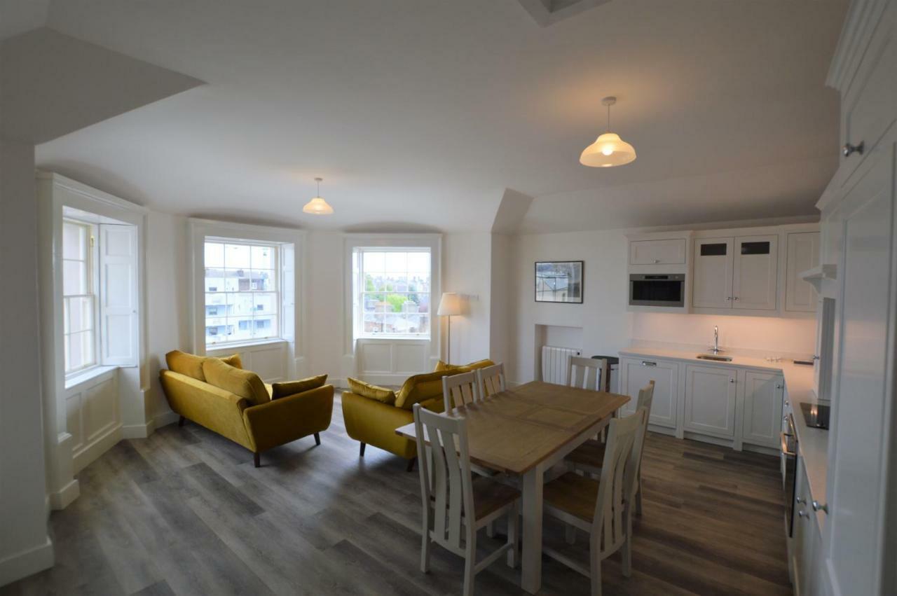 Apartment Henrietta Centre Dublin