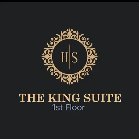 Henrietta Suites City Centre Dublin Room photo