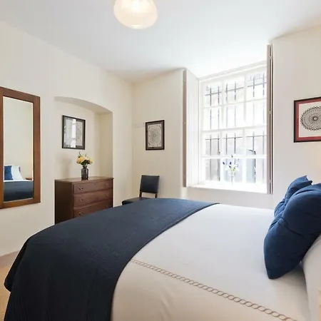 Henrietta Suites City Centre Dublin Exterior photo